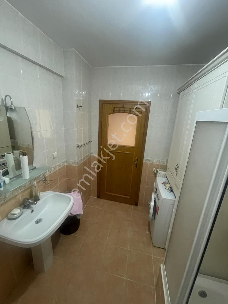 Oryaş Emlaktan Ataşehir İçerenköyde 140m2 3+1 Arakat Daire - Görsel 12