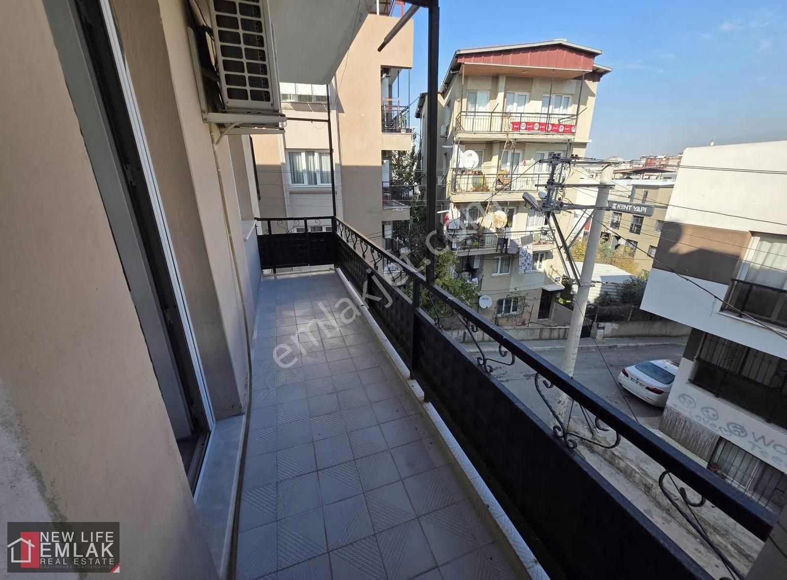 İzmir Bucada 3+1 Masrafsız Satılık Daire - Görsel 2