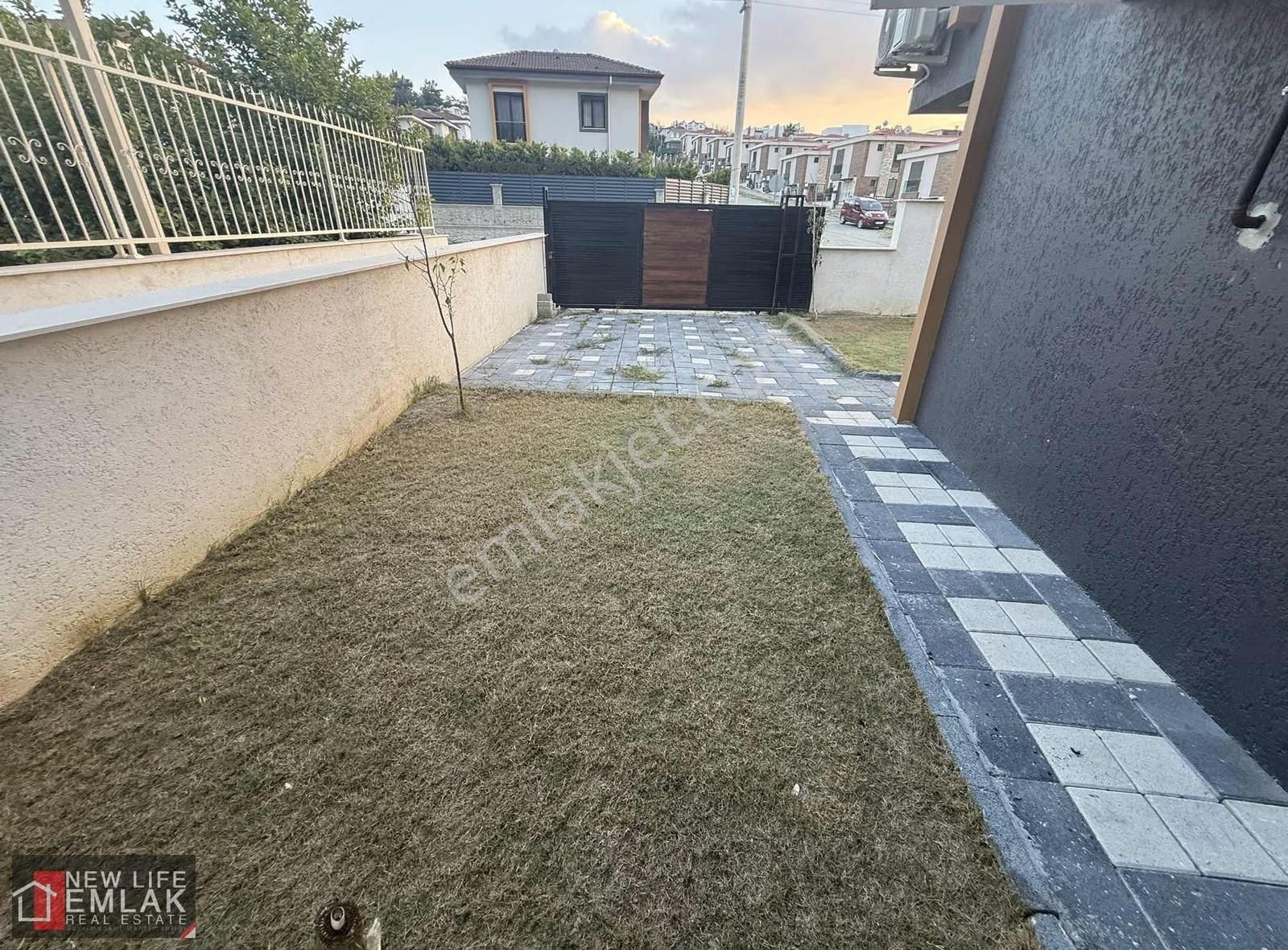 Kuşadası Yavansuda Sıfır Eşyalı Kiralık Villa - Görsel 13