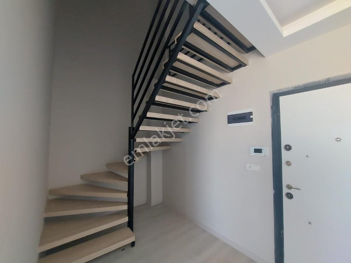 Havuzlu Site İçerisinde Lüks 2+1 Satılık Teras Dubleksi - Görsel 20