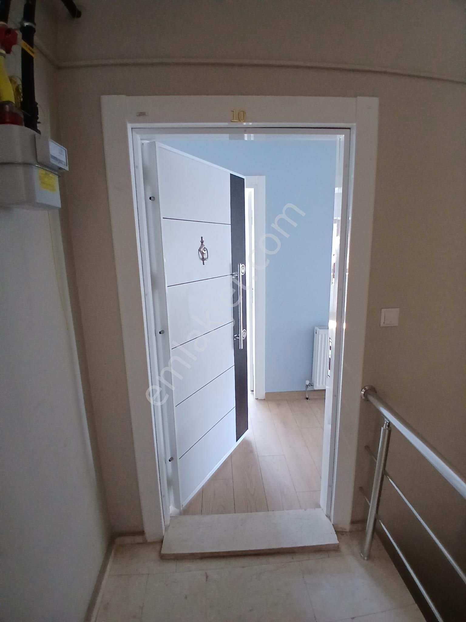 Göçmen Gayrimenkul'den Yeşil Mah.2+1 Satılık Daire - Görsel 7