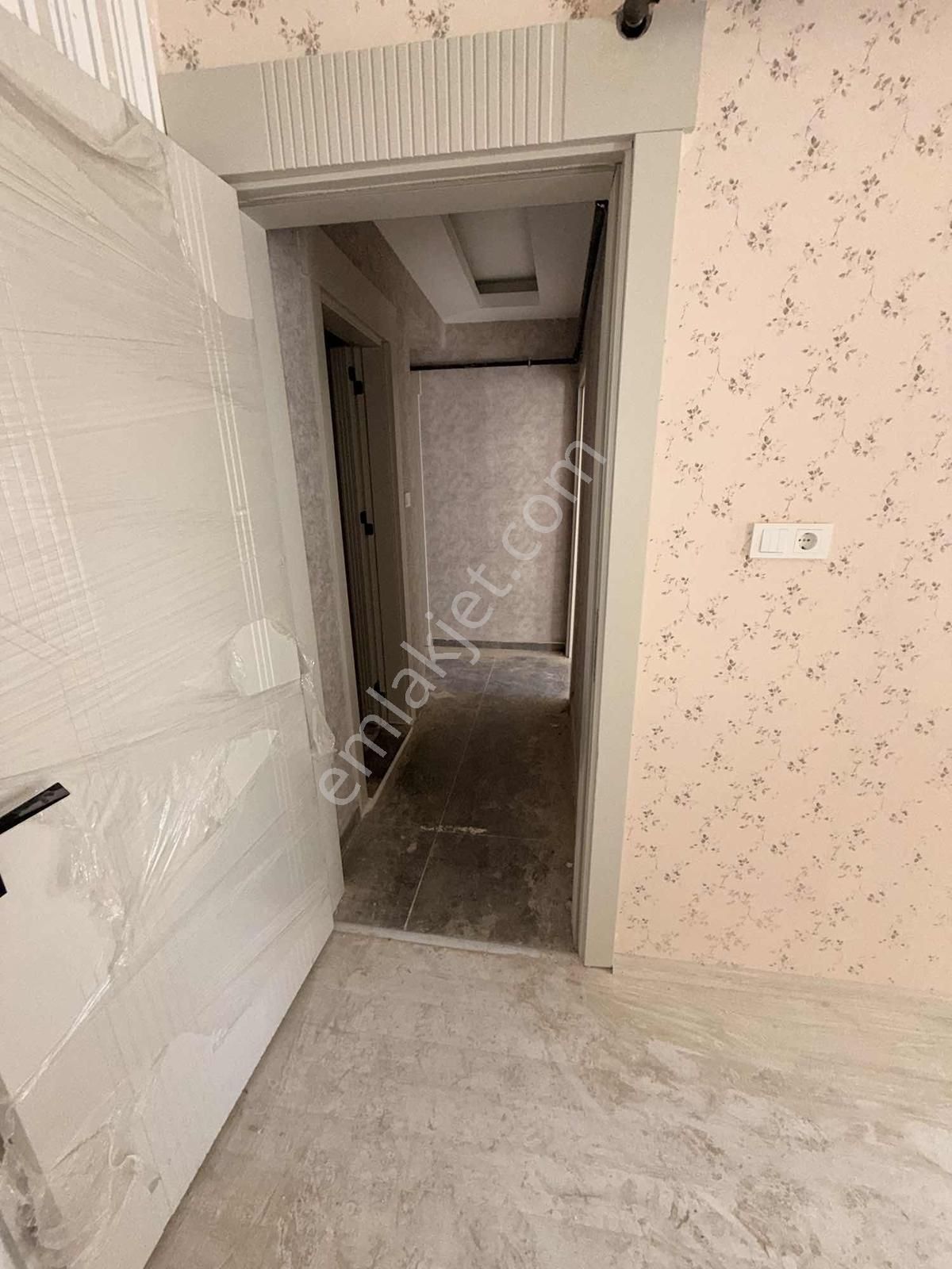 Beyken Gaziler Mah Satılık 2+1 Giriş Kat - Görsel 9