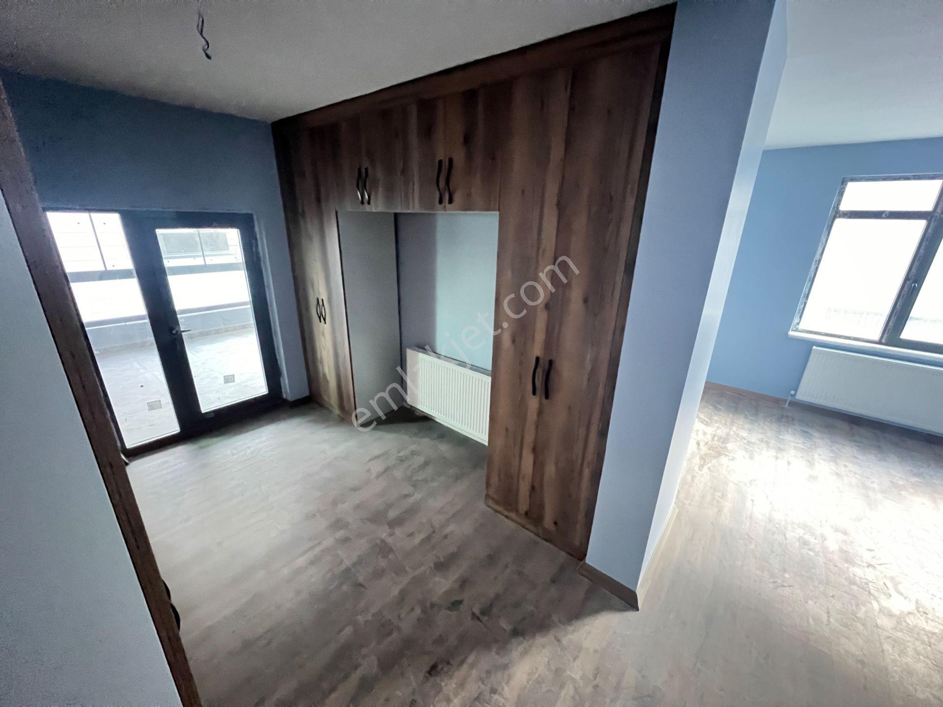 Baglıcada 550m2 3katlı Turk Hamamlı İçten Asansörlü 6+1 Villa - Görsel 28