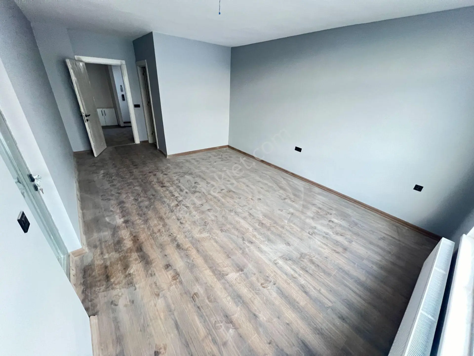 Baglıcada 550m2 3katlı Turk Hamamlı İçten Asansörlü 6+1 Villa - Görsel 23
