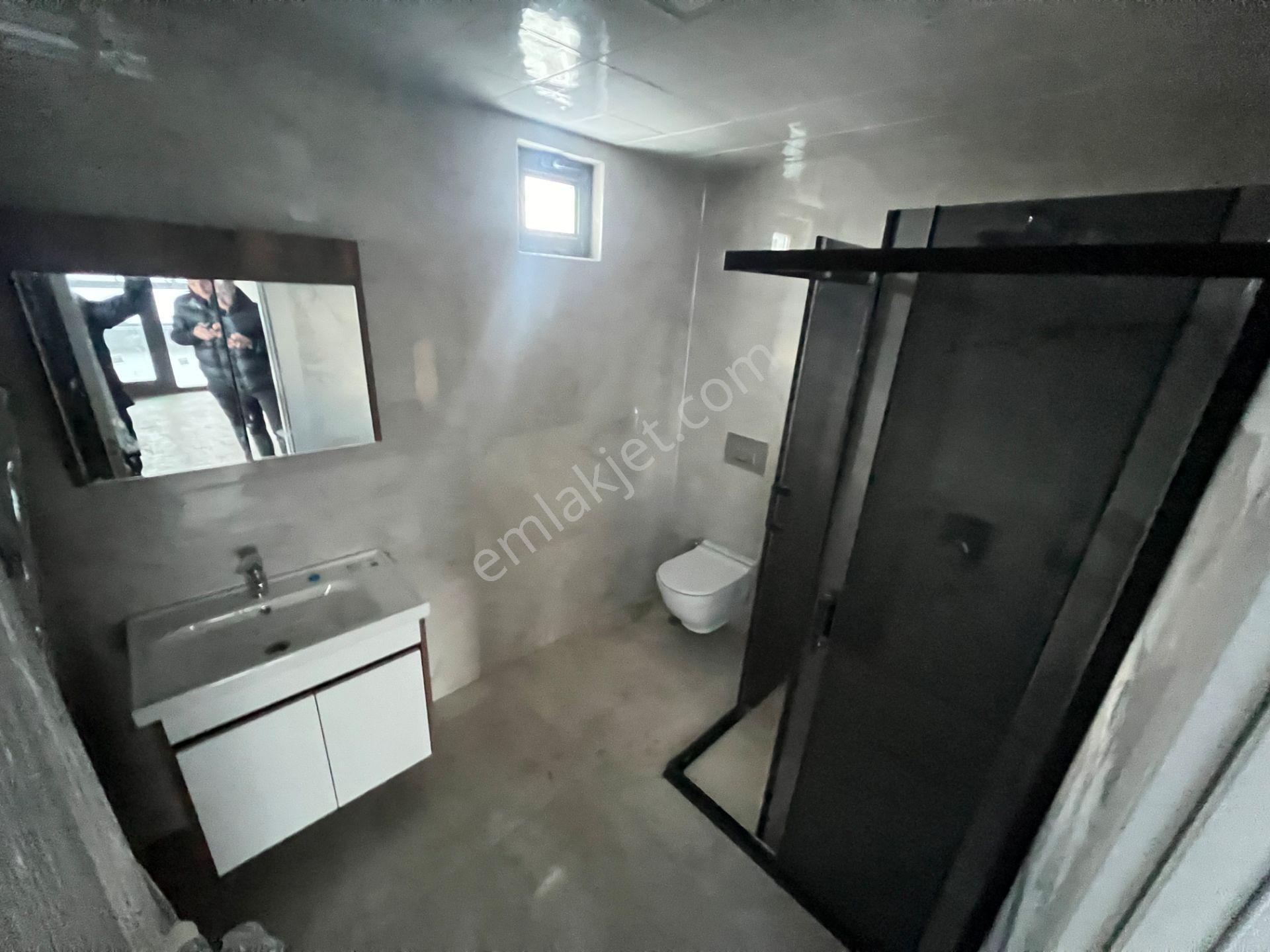 Baglıcada 550m2 3katlı Turk Hamamlı İçten Asansörlü 6+1 Villa - Görsel 27