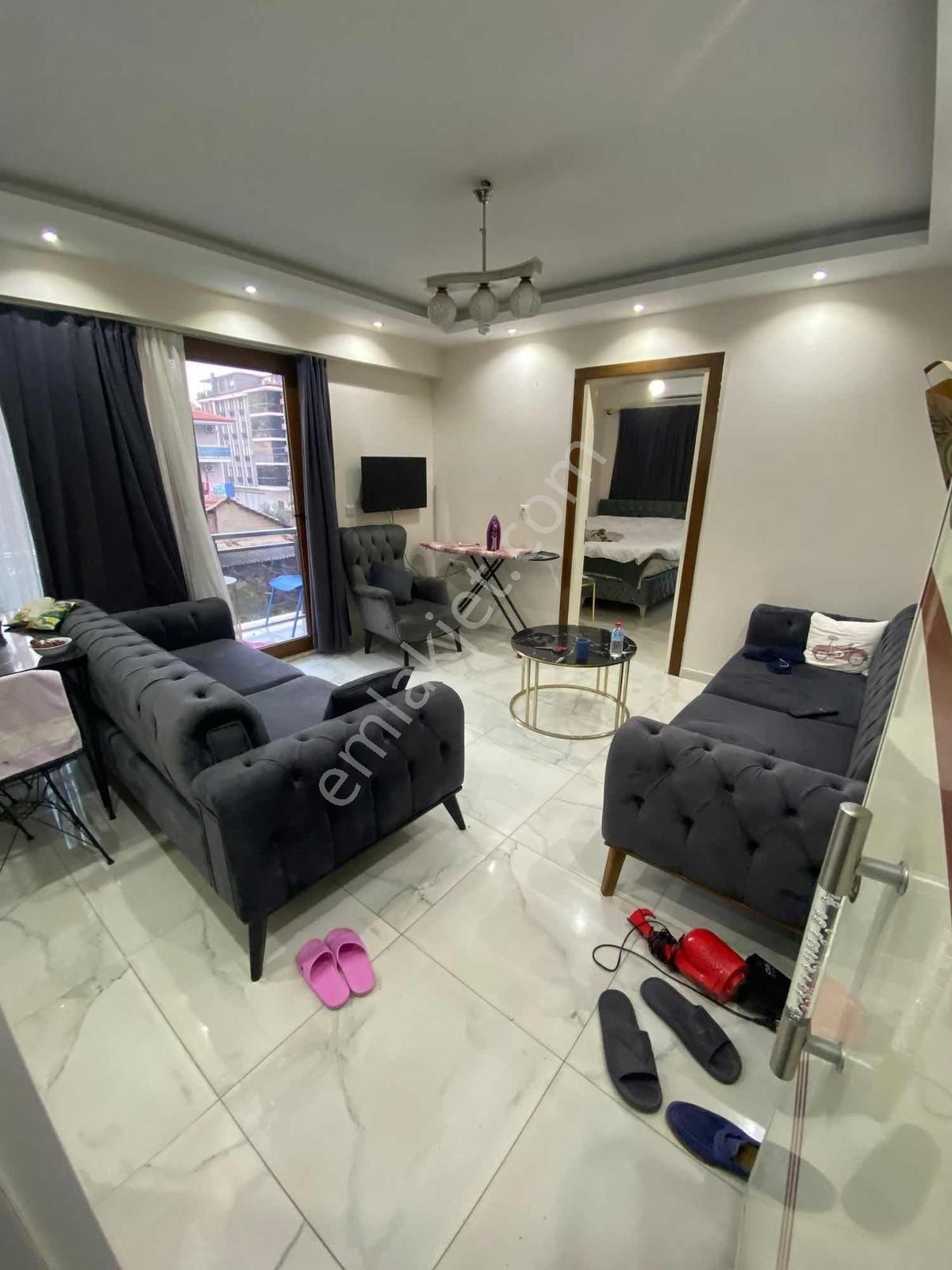 Üniversite Işıkları Altında Ara Kat Çift Balkonlu Geniş Apart! - Görsel 7