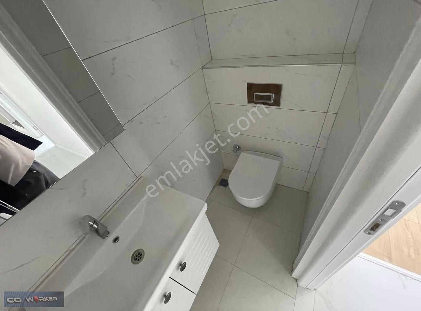 Kartalda Sıfır Kiralık Dubleks 4+1 Metro'ya Yürüme Mesafesi