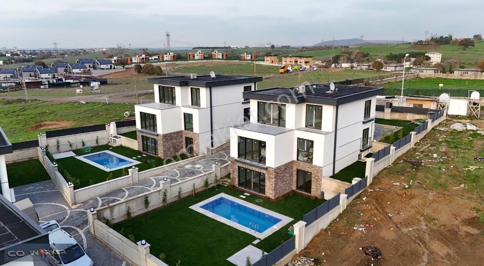 Müstakil Havuzlu Villa 10 Villalı Butik Site 7/24 Güvenlik - Görsel 2