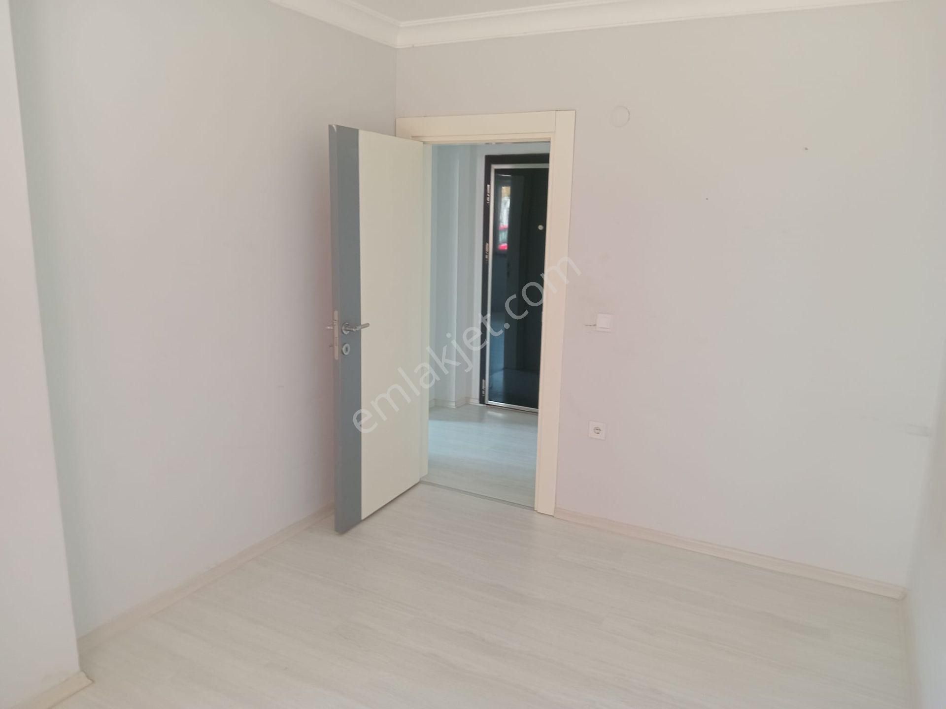 Mudanya Halitpaşada Urve Yamaç Park Evlerinde Kiralık Daire - Görsel 7