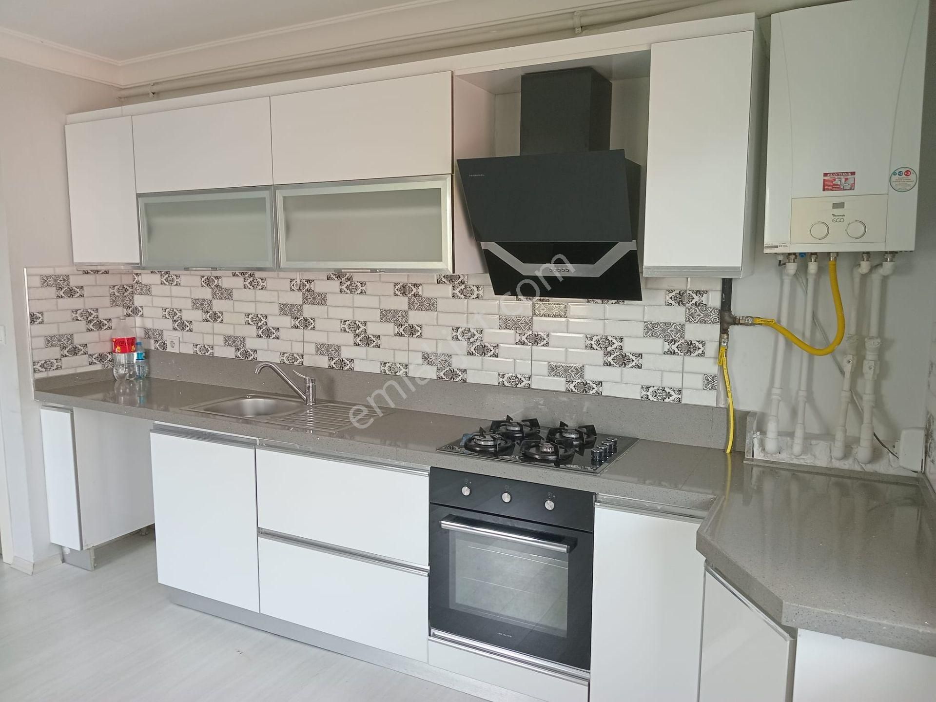 Mudanya Halitpaşada Urve Yamaç Park Evlerinde Kiralık Daire