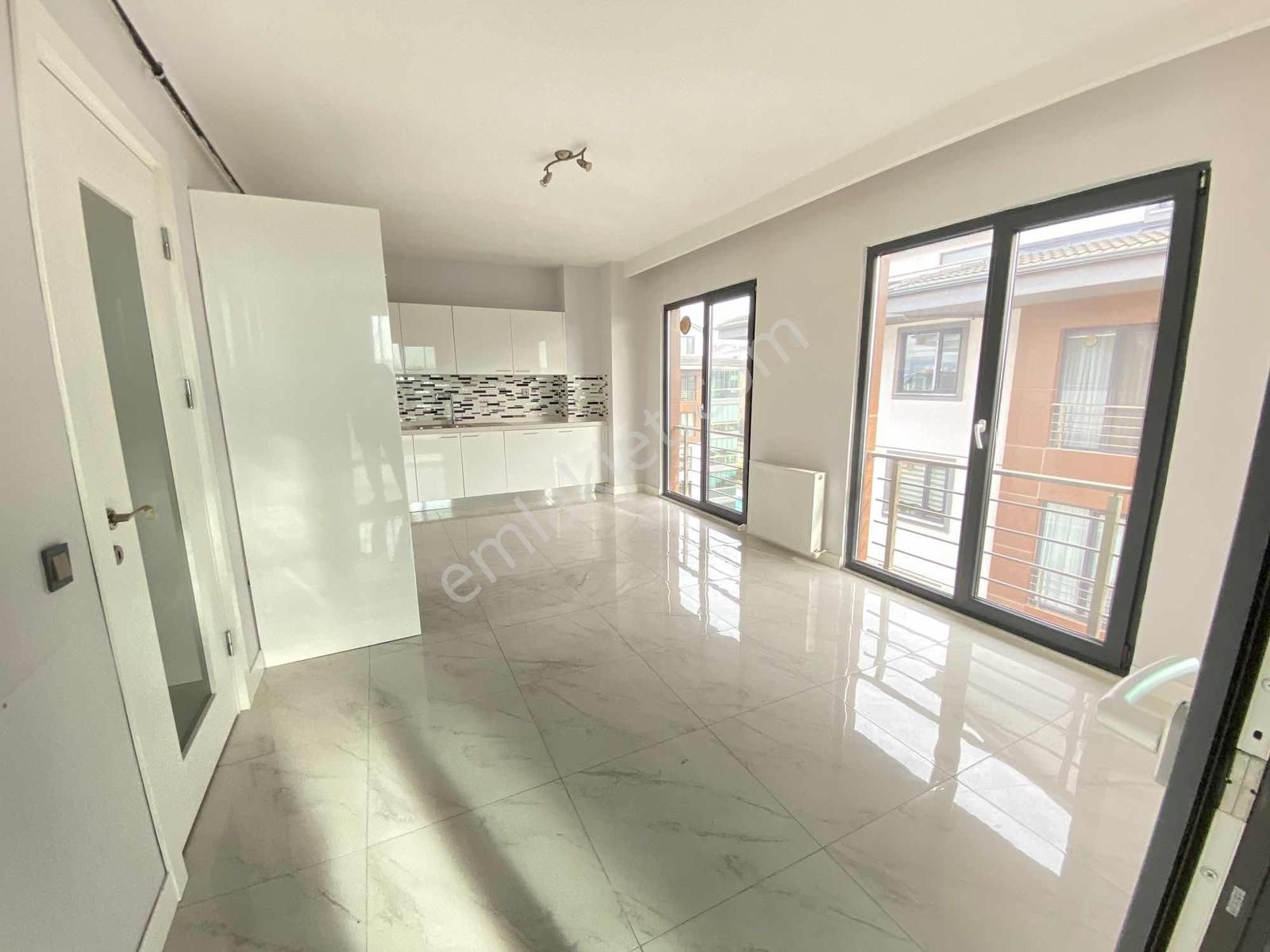 Geçit'in En Prestijli Sitesi Ardıç Evlerinde Havuzlu Dubleks - Görsel 32