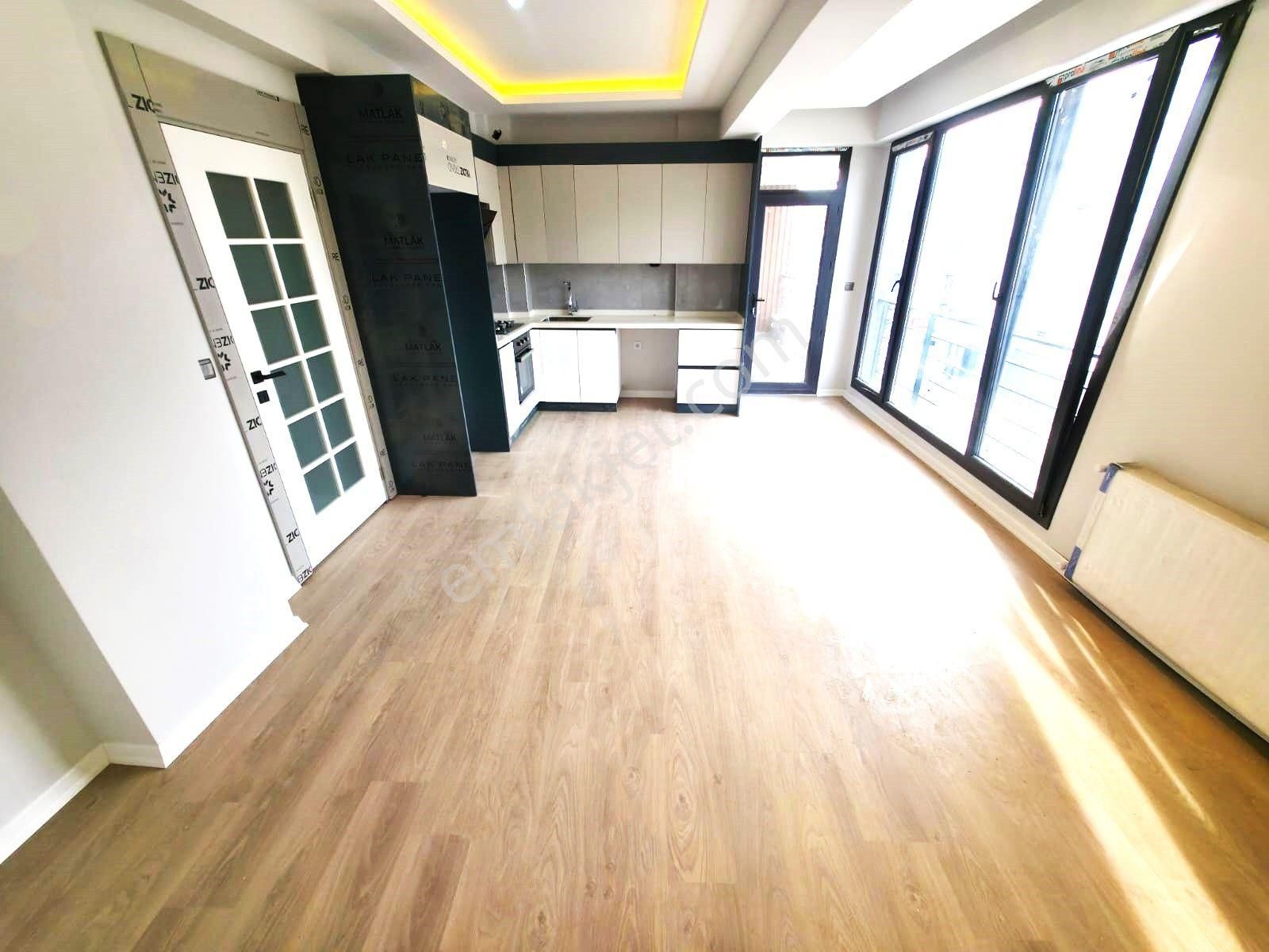 💎akçay'da Aygül'den💎 Denize 50 Mt Sıfır Ara Kat Ön Cephe Asansörlü Doğalgazlı 2+1 Satılık Daireler - Görsel 5