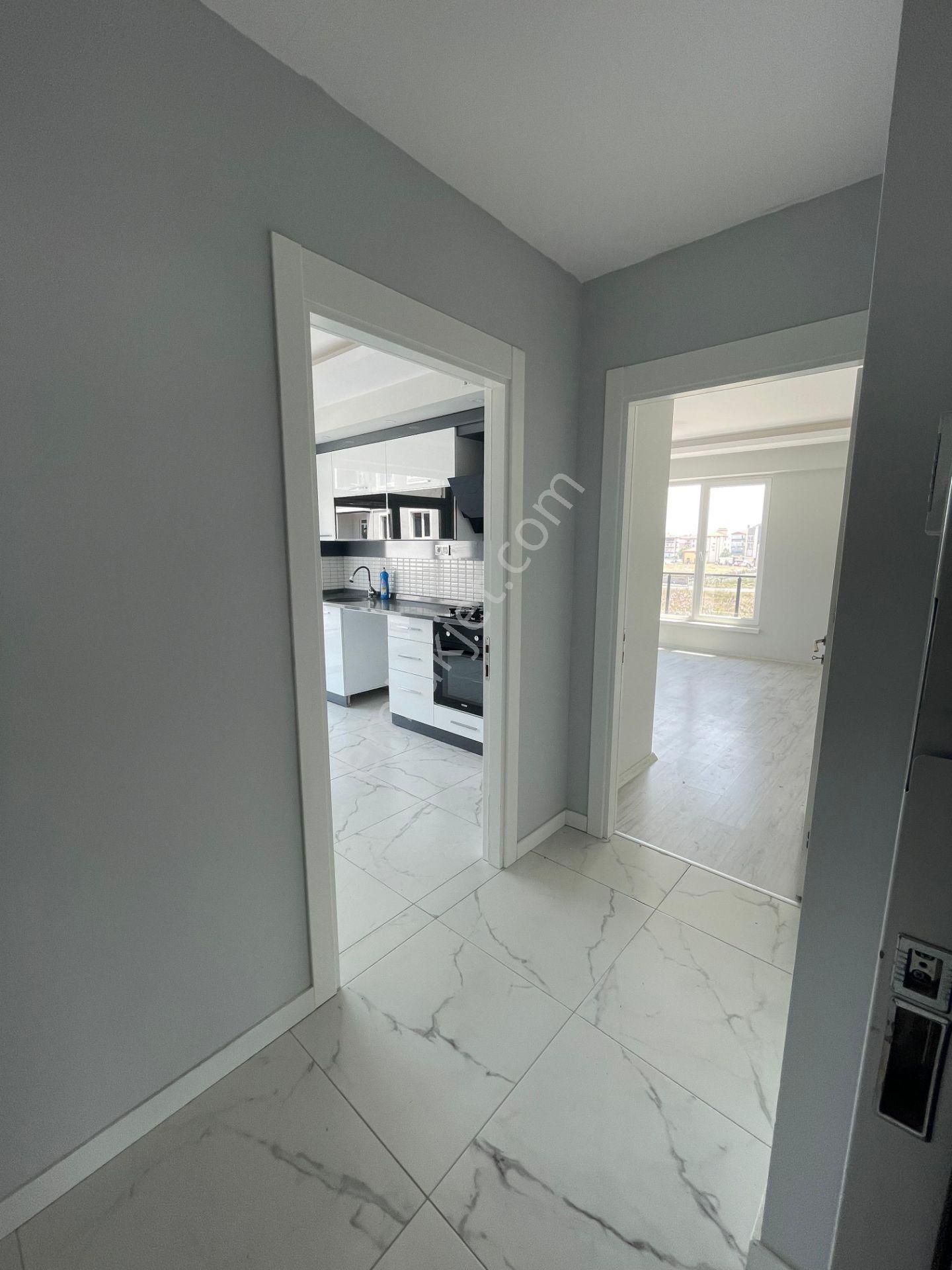 Afyon Üçok Emlaktan Kanlıca Mah Satılık Sıfır Ayarında Lüx 3+1 Daire - Görsel 8