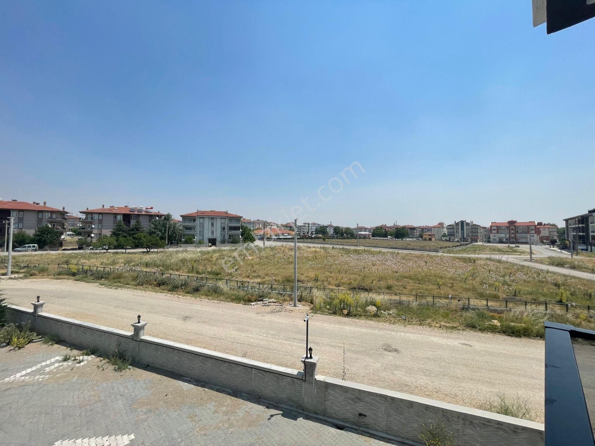 Afyon Üçok Emlaktan Kanlıca Mah Satılık Sıfır Ayarında Lüx 3+1 Daire - Görsel 23