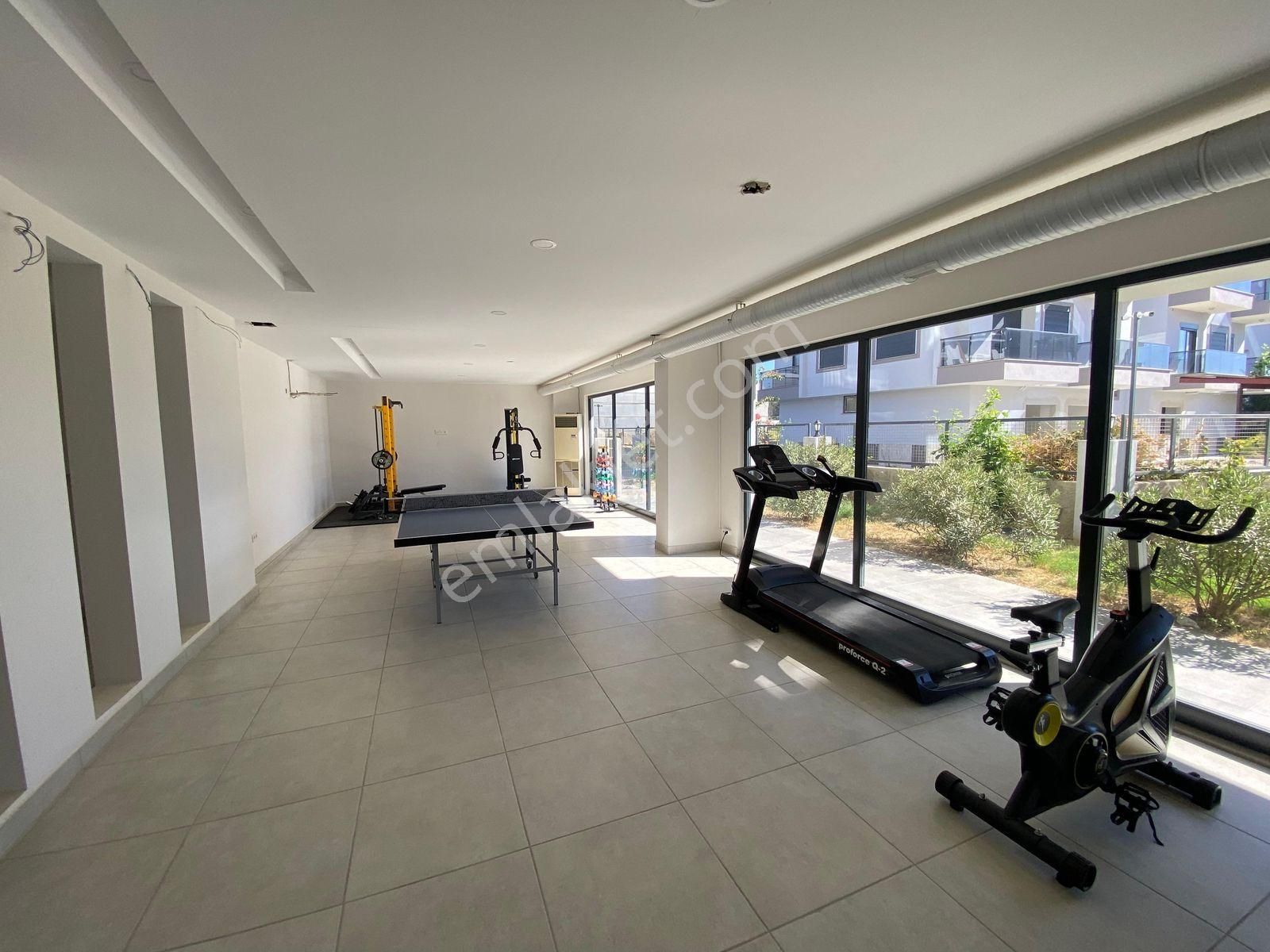 Alanya Oba'da Satılık Geniş Site İçi 1+1 Aktiviteli Daire - Görsel 23