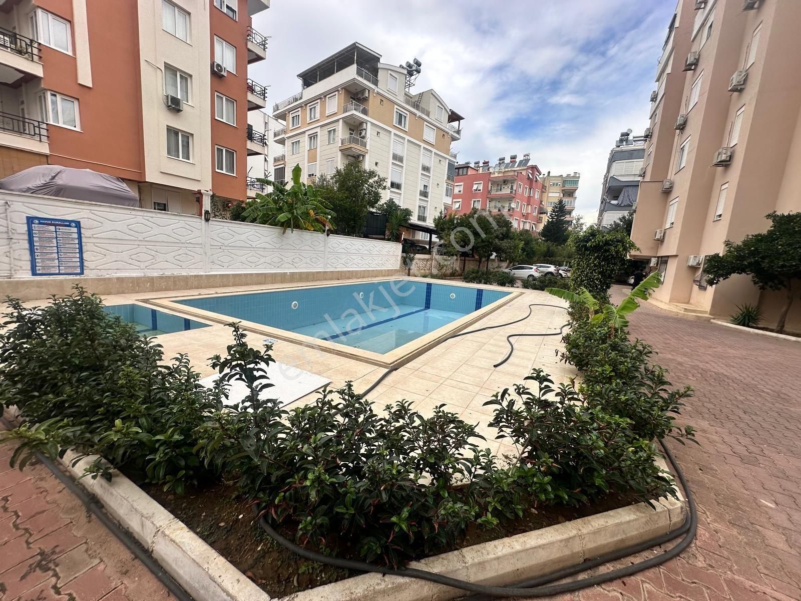 Öğretmenlerevi Mahallesinde 2+1 Giriş Kat Site İçinde Kiralık - Görsel 18