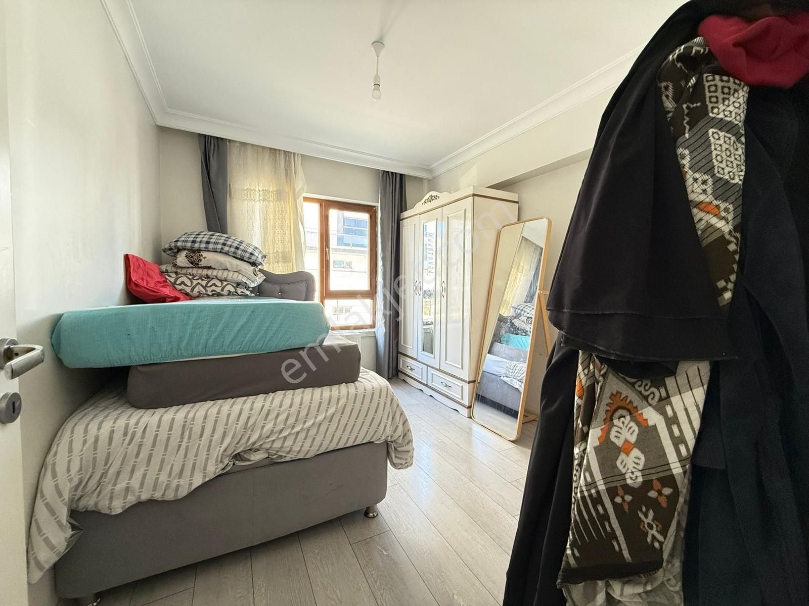 Beyoğlu'ndan Merkezi Lokasyonda 1.kat Full Yapılı 4+1 Satılık Daire - Görsel 20