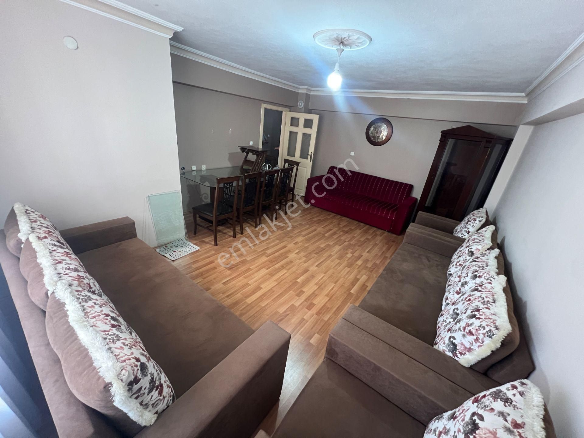 Etimesgut İstasyon Mah Ön Cephe 1.arakatta 3+1 Satılık Daire