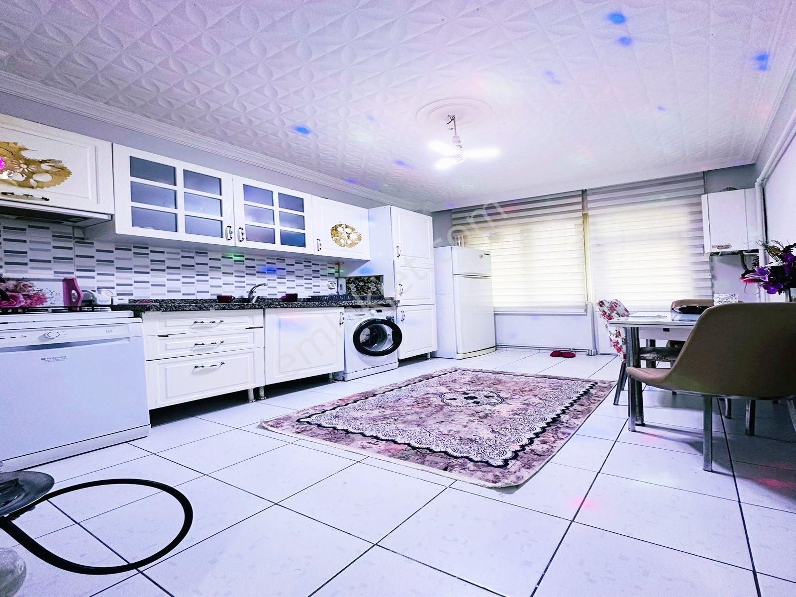 Ercin Yapı'dan Yakupluda Metrobüse Yakın Full Eşyalı Daire!! - Görsel 11