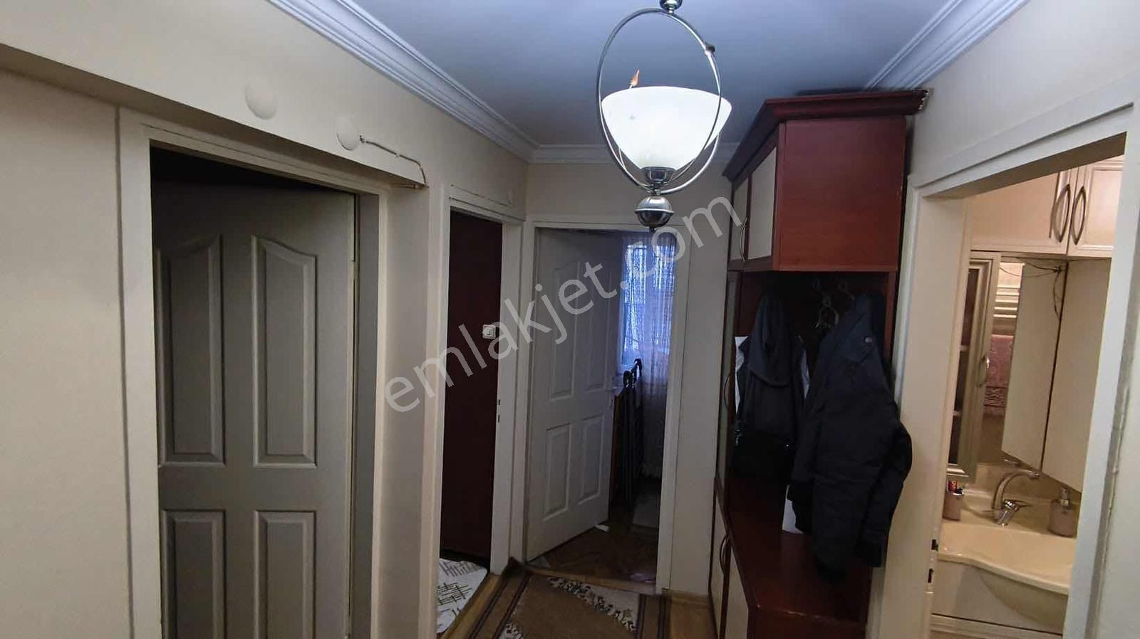 Karabağlar Ordu Caddesi Üzerinde 115 M² 3+1 Doğalgazlı Satılık - Görsel 19