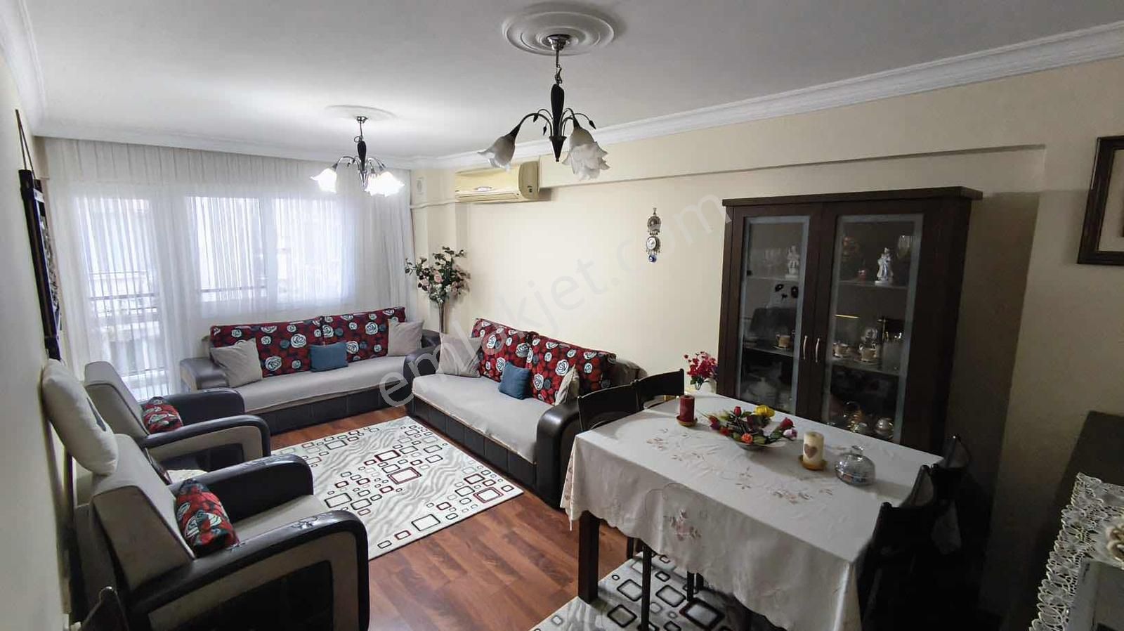 Karabağlar Ordu Caddesi Üzerinde 115 M² 3+1 Doğalgazlı Satılık - Görsel 15