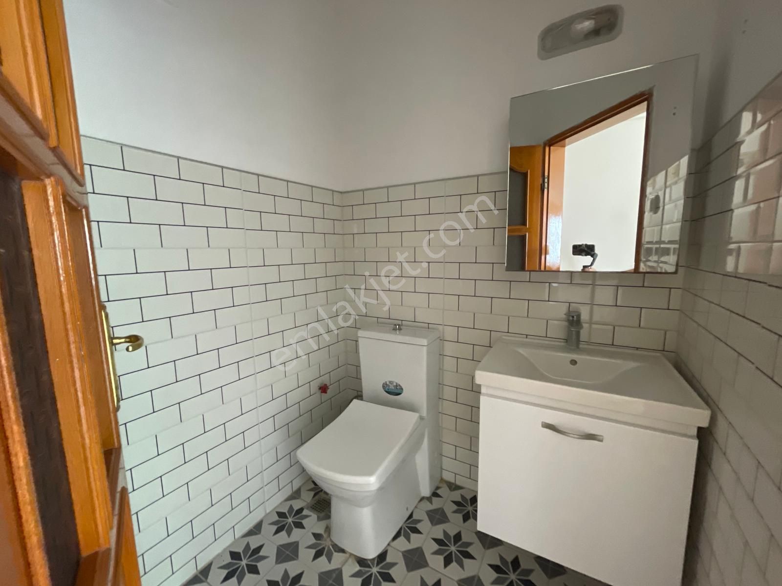 Havuzlu Sitede,bakımlı 3 Cepheli Ferah 3+1 Daire Sizi Bekliyor ! - Görsel 24