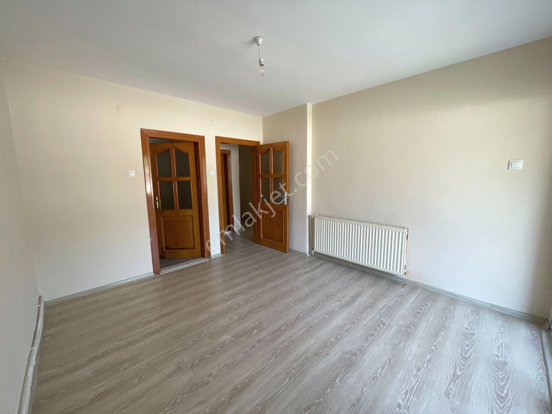 Havuzlu Sitede,bakımlı 3 Cepheli Ferah 3+1 Daire Sizi Bekliyor ! - Görsel 18