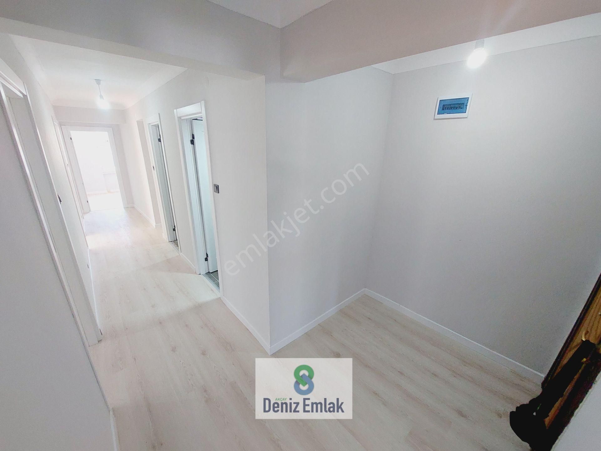 Denizden Akçayda Öncephe Arakat Masrafsız Satılık 3+1 Daire. - Görsel 3
