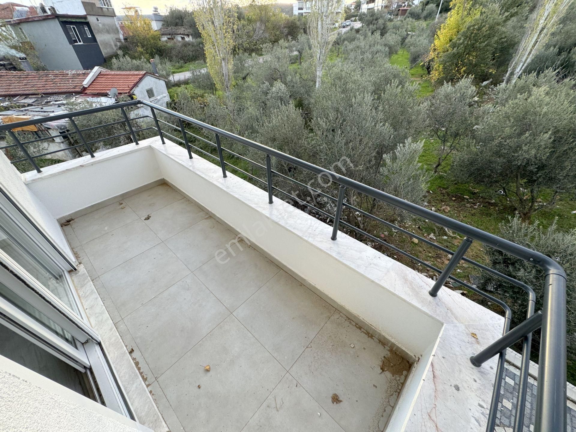 🟣 Güç Gayrimenkul'den Güre'de Doğa Manzaralı Teraslı Modern Tasarımlı 5+1 Villa - Görsel 6