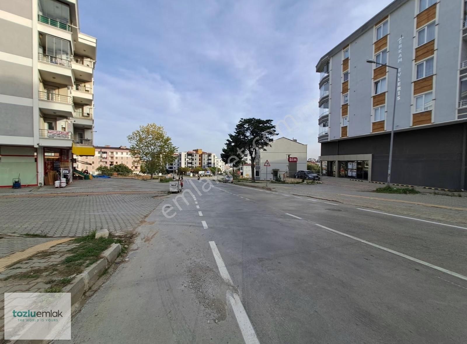 Tozluemlak'tan Körfez Tramvaya 5 Dk Satılık 2+1 - Görsel 2