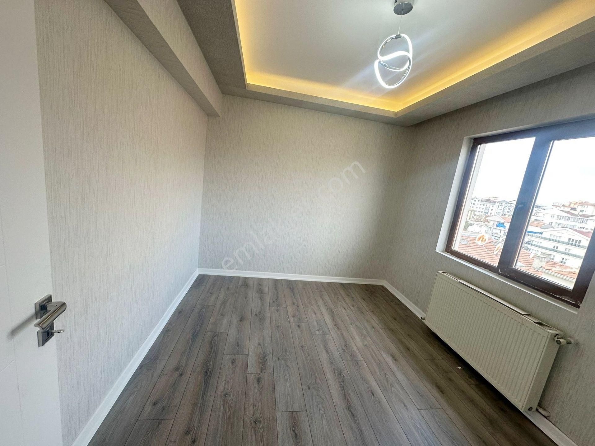 Süvari Mahallesi Cadde Yakını Lüx 3+1 Full Yapılı - Görsel 10