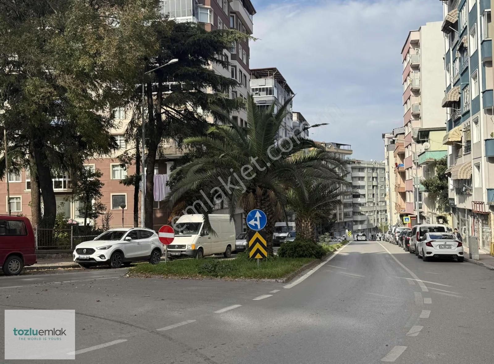 Tozluemlak'tan Gazi Hastanesine 2 Sokak Mesafade Masrafsız 3+1! - Görsel 3