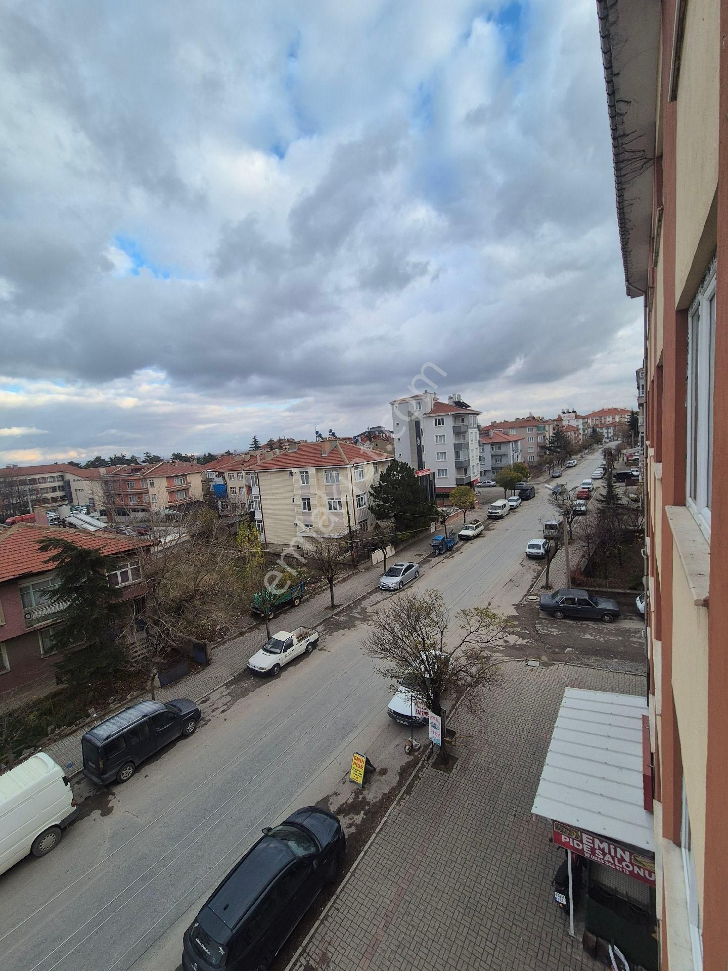 Kaymakamlık Arkasında 2+1 Kiralık Arakat - Görsel 14