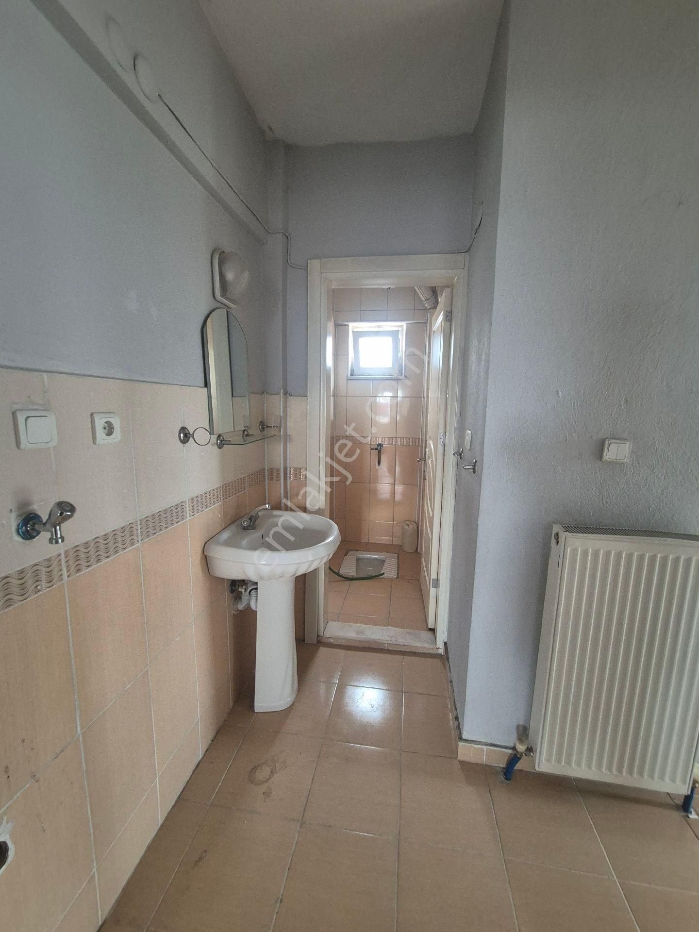 Kaymakamlık Arkasında 2+1 Kiralık Arakat - Görsel 9