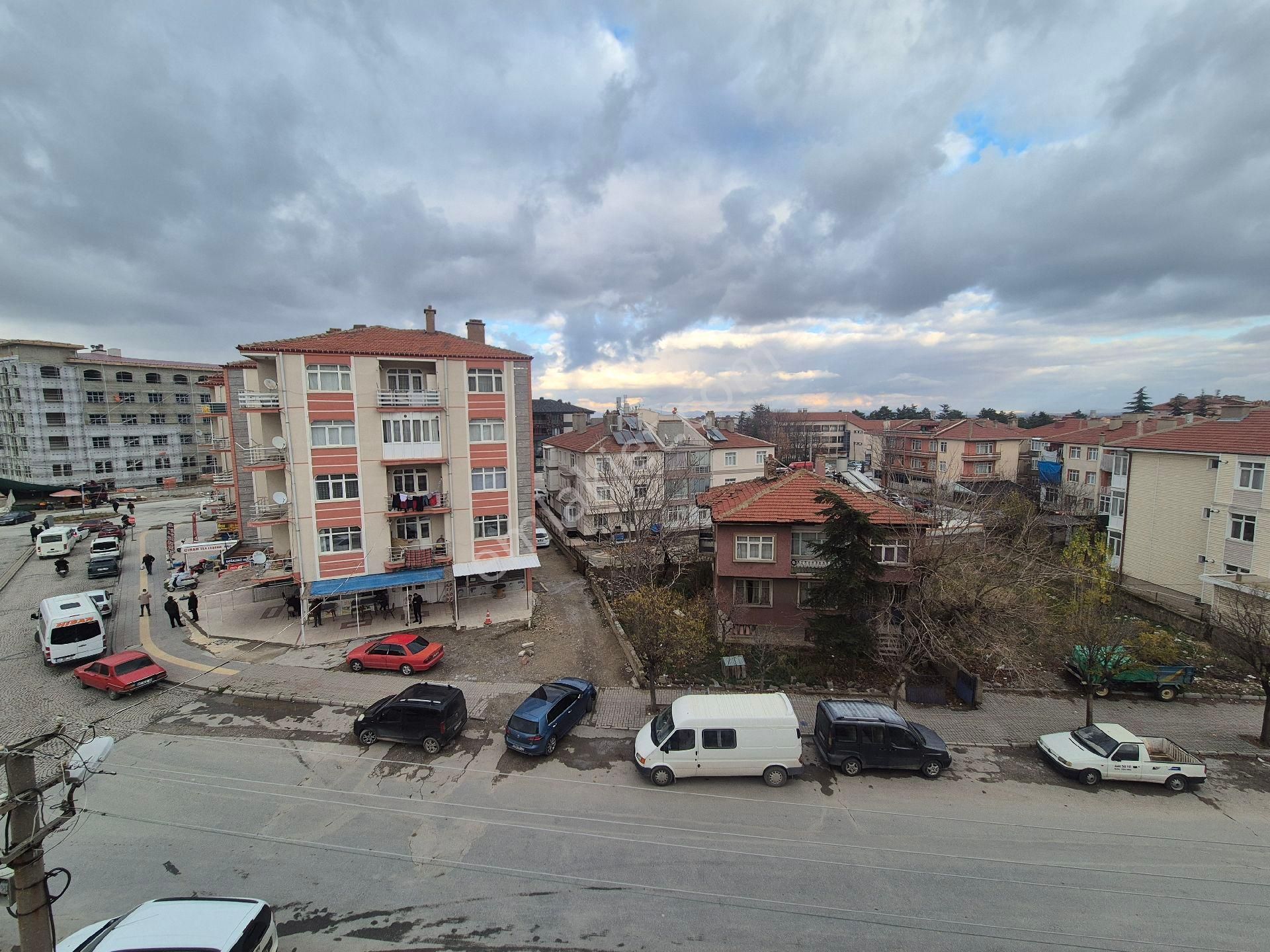 Kaymakamlık Arkasında 2+1 Kiralık Arakat - Görsel 13