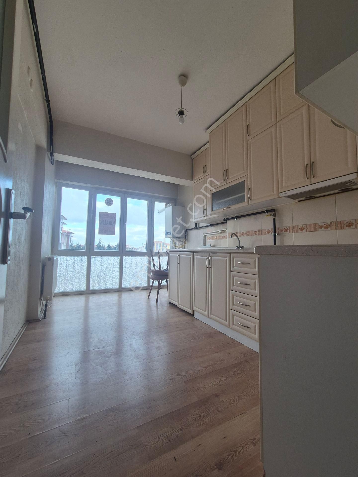 Kaymakamlık Arkasında 2+1 Kiralık Arakat - Görsel 4