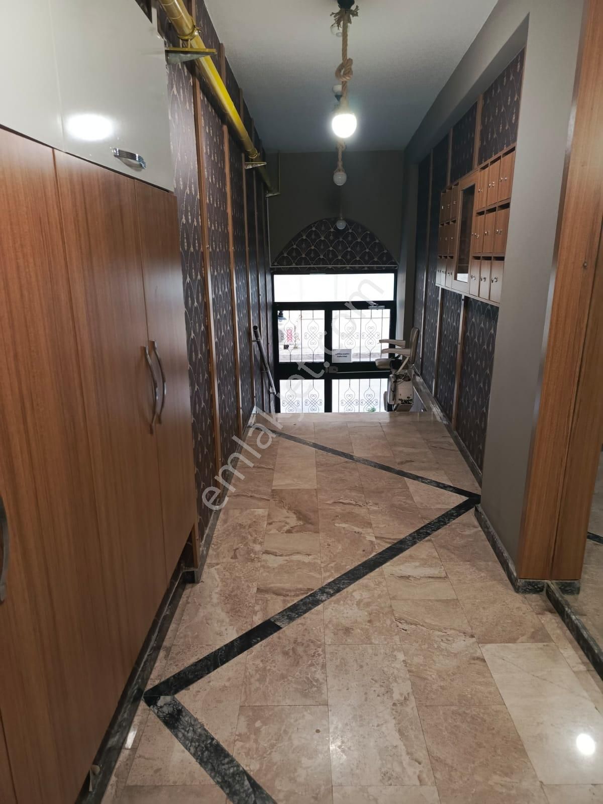 Yenigirne De Kiralık 2+1 Daire Medikal Arkası 7408 Sok. Fahrettin Apt. No.2 - 3.kat Daira 9 - 70 M2 - Görsel 26