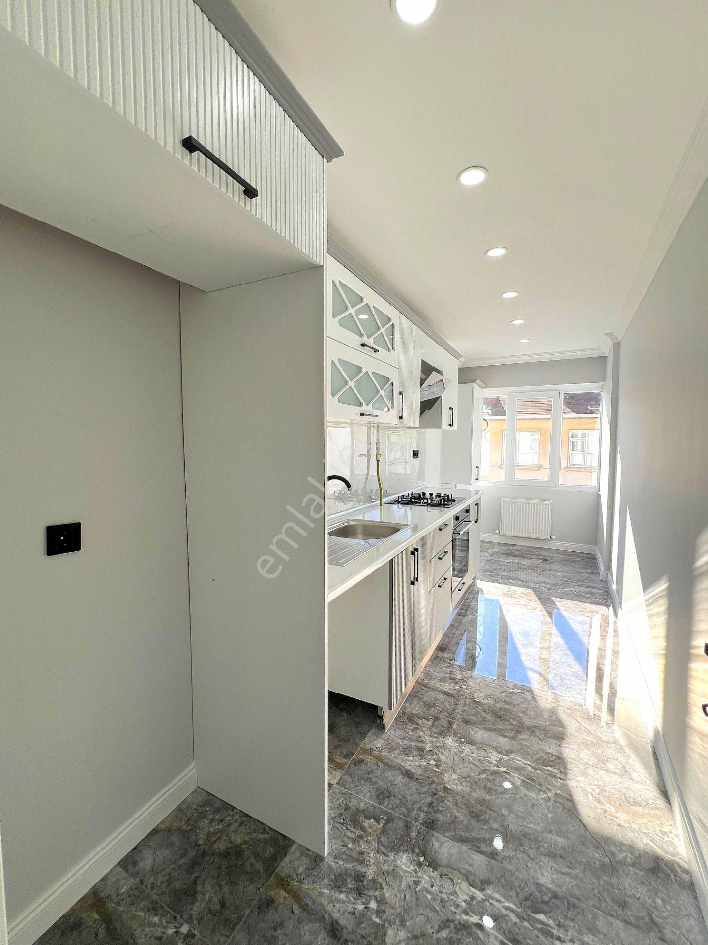 ▃birikim▃ Altıntepe'de Asansörlü Binada İçi Yapılı Ön Cephe 3+1 - Görsel 9