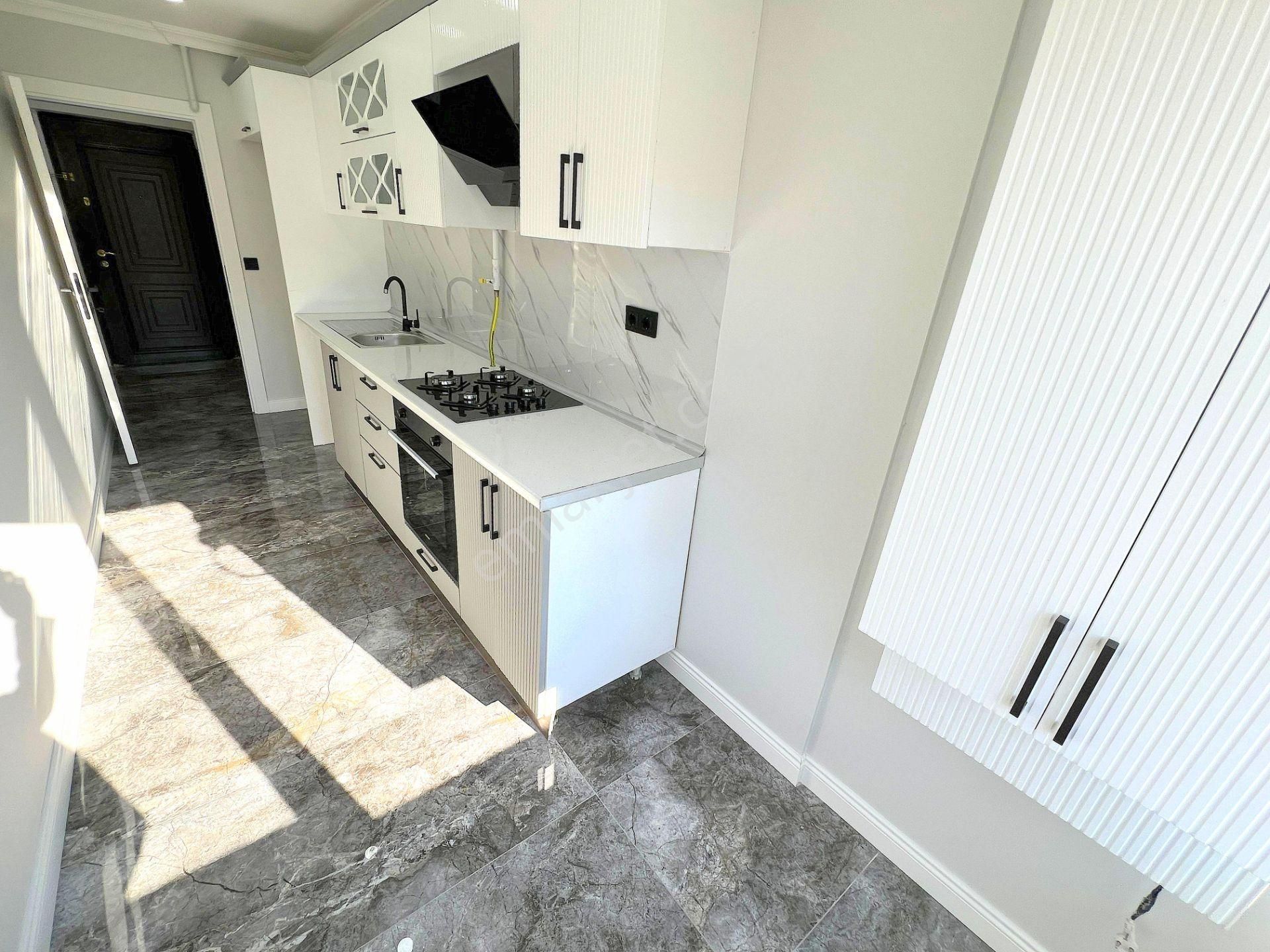 ▃birikim▃ Altıntepe'de Asansörlü Binada İçi Yapılı Ön Cephe 3+1 - Görsel 11