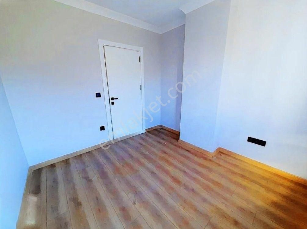 Boş.. Göztepe , Minibüs Cd. Sıfır,balkon,ebeveyn Banyolu,130m2,3+1 Daire - Görsel 13