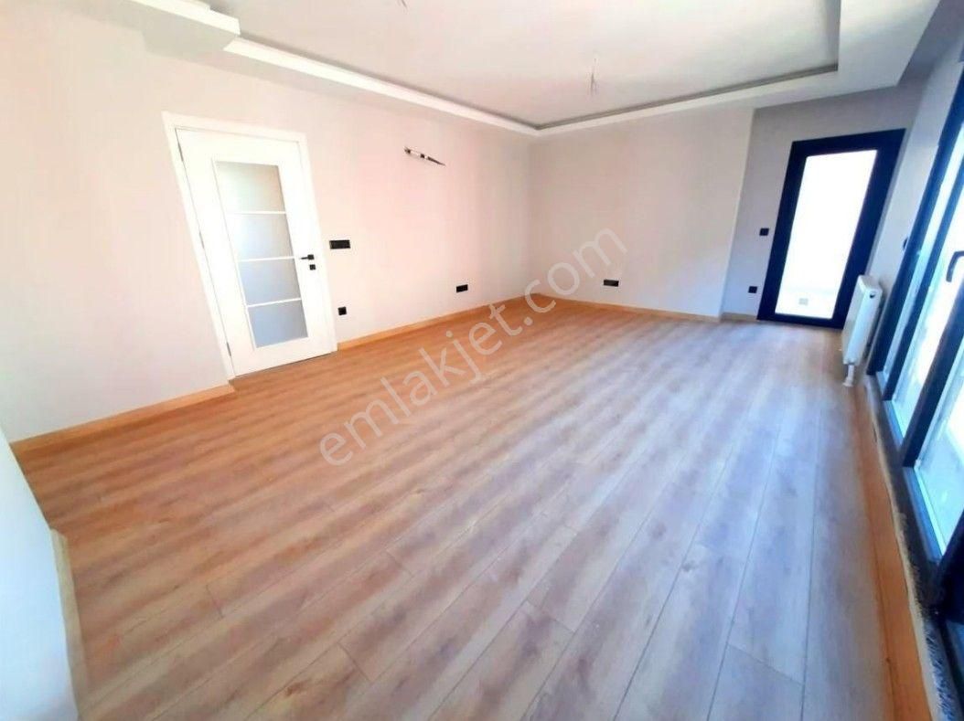 Boş.. Göztepe , Minibüs Cd. Sıfır,balkon,ebeveyn Banyolu,130m2,3+1 Daire - Görsel 5