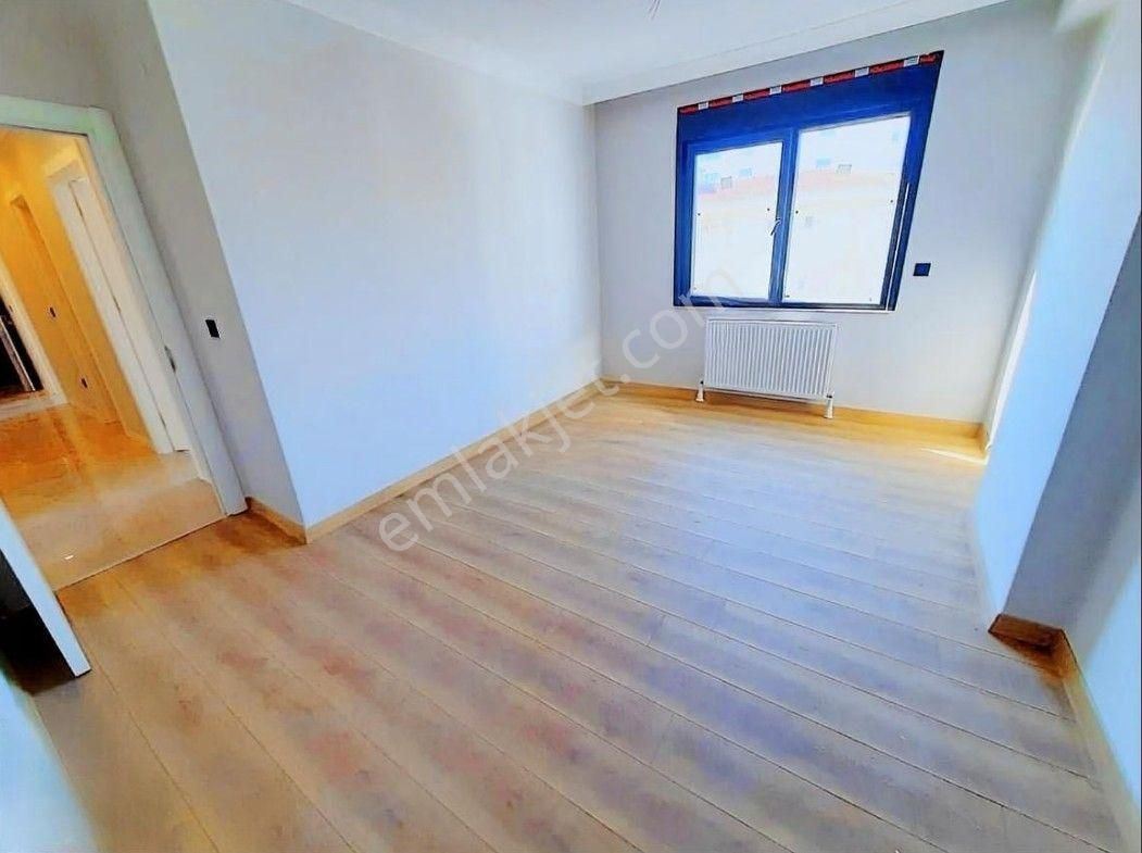 Boş.. Göztepe , Minibüs Cd. Sıfır,balkon,ebeveyn Banyolu,130m2,3+1 Daire - Görsel 14