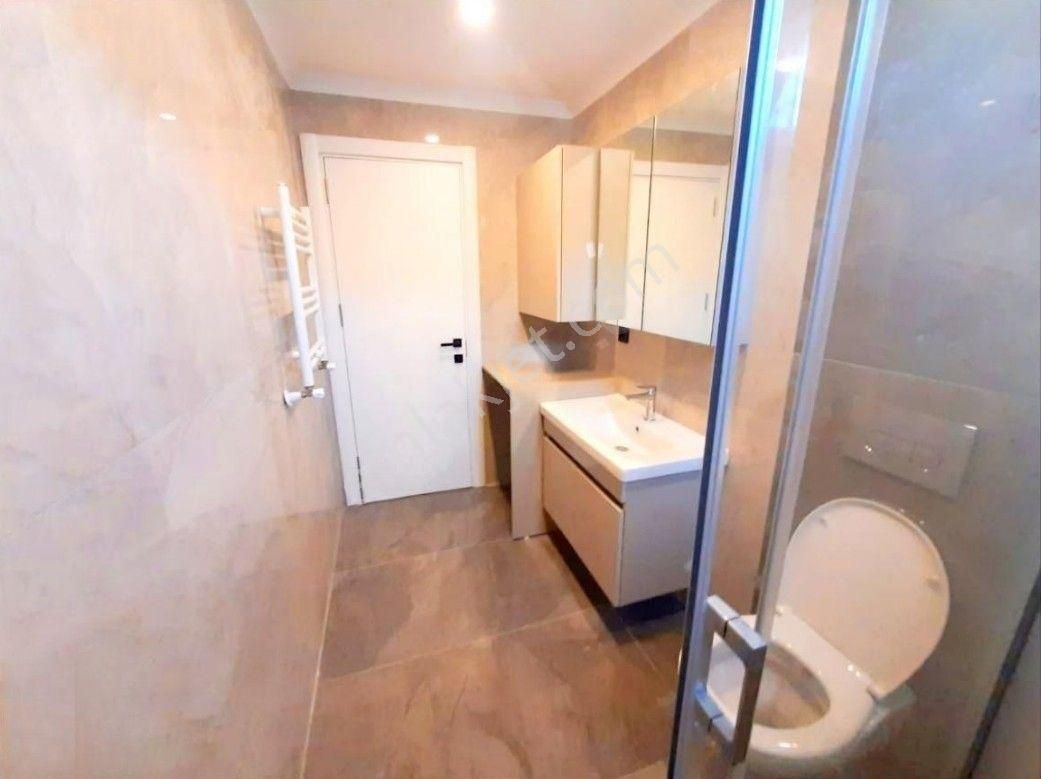 Boş.. Göztepe , Minibüs Cd. Sıfır,balkon,ebeveyn Banyolu,130m2,3+1 Daire - Görsel 11