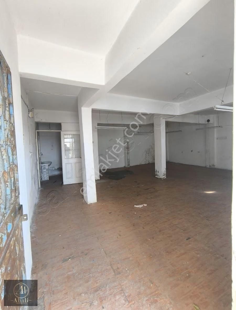 Yarımburgaz Da Temiz 120 M2 Kiralık Dükkan - Görsel 2