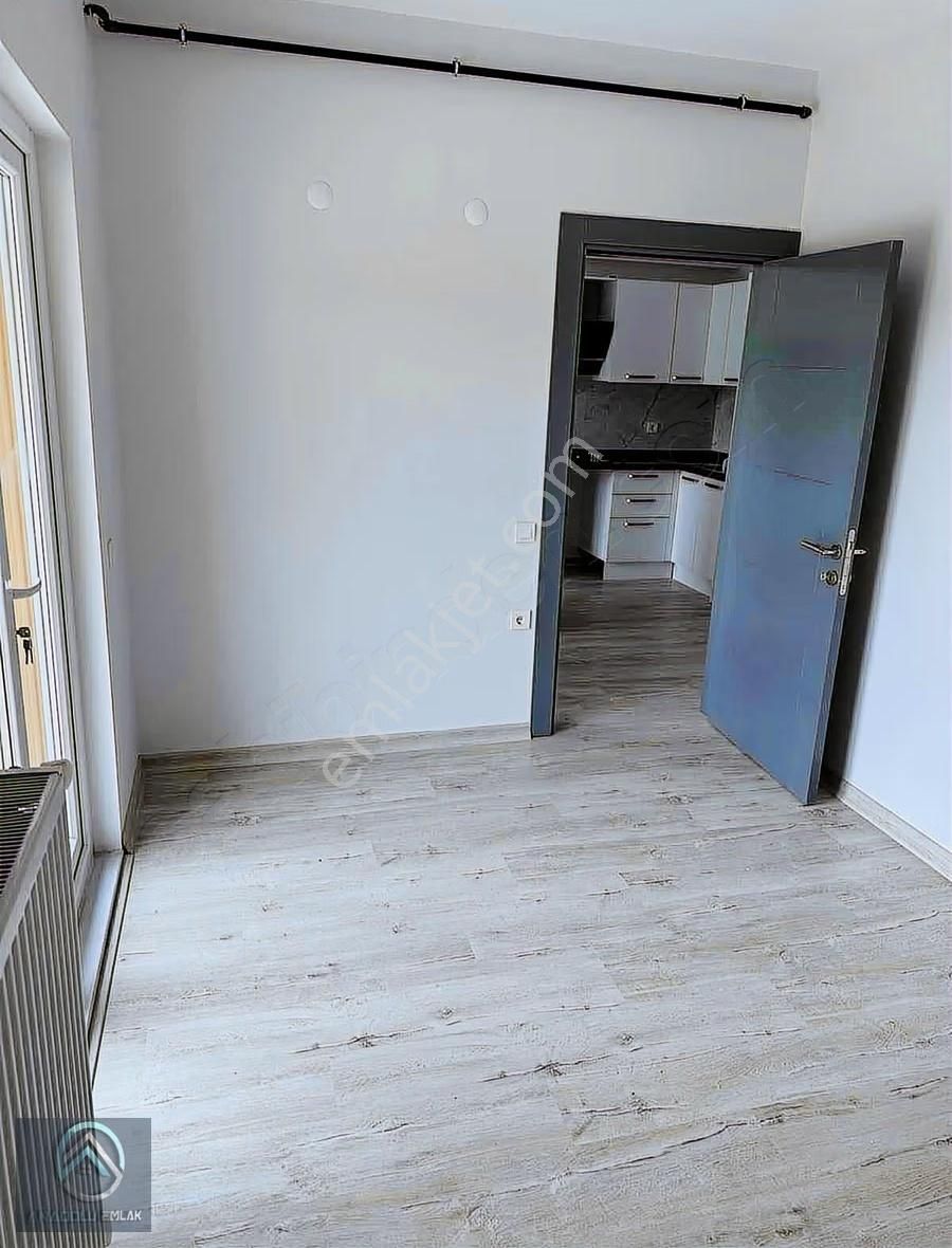 Çanakkale Devlet Hastanesi Yakınında 1+1 Satılık Daire - Görsel 10