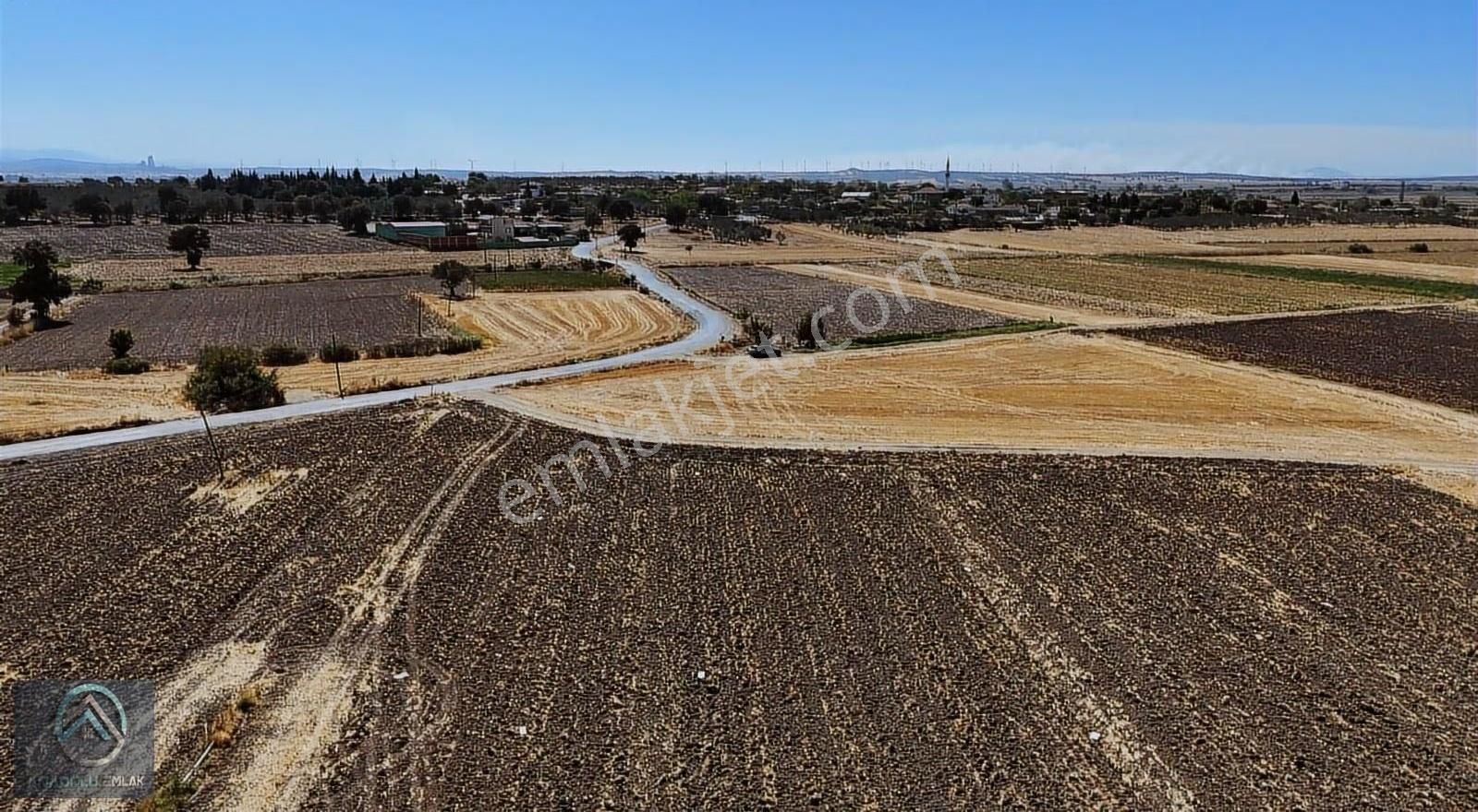 Çanakkale Tevfikiye'de Troya Antik Kentine Komşu 14.698 M² Tarla