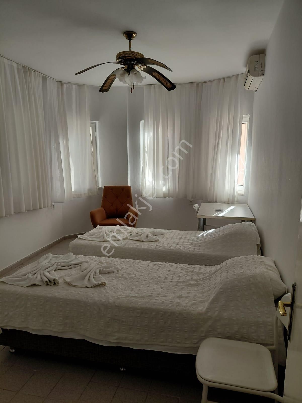 İçmeler Havuzlu 2+1 Eşyalı Daire Uzun Dönem - Görsel 3