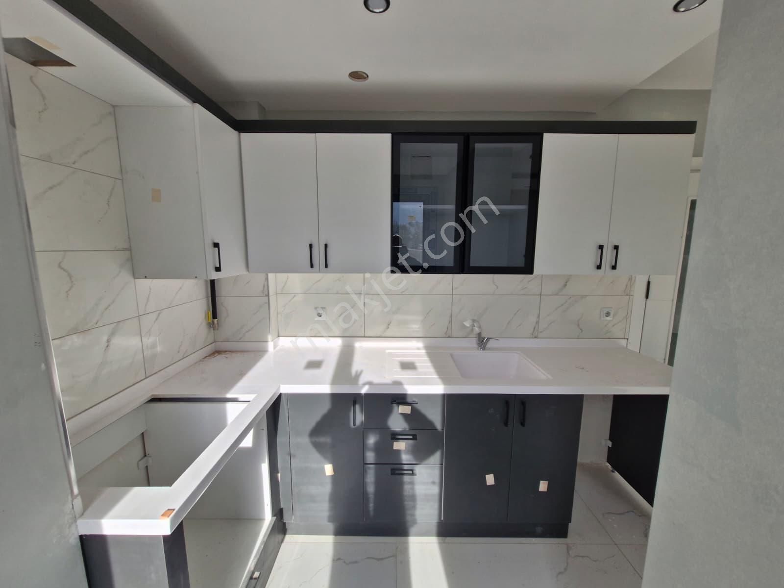 Seranay Projesi 3+1 Cazip Fiyat 9/1 Katı Güney Kuzey Cepheli - Görsel 4