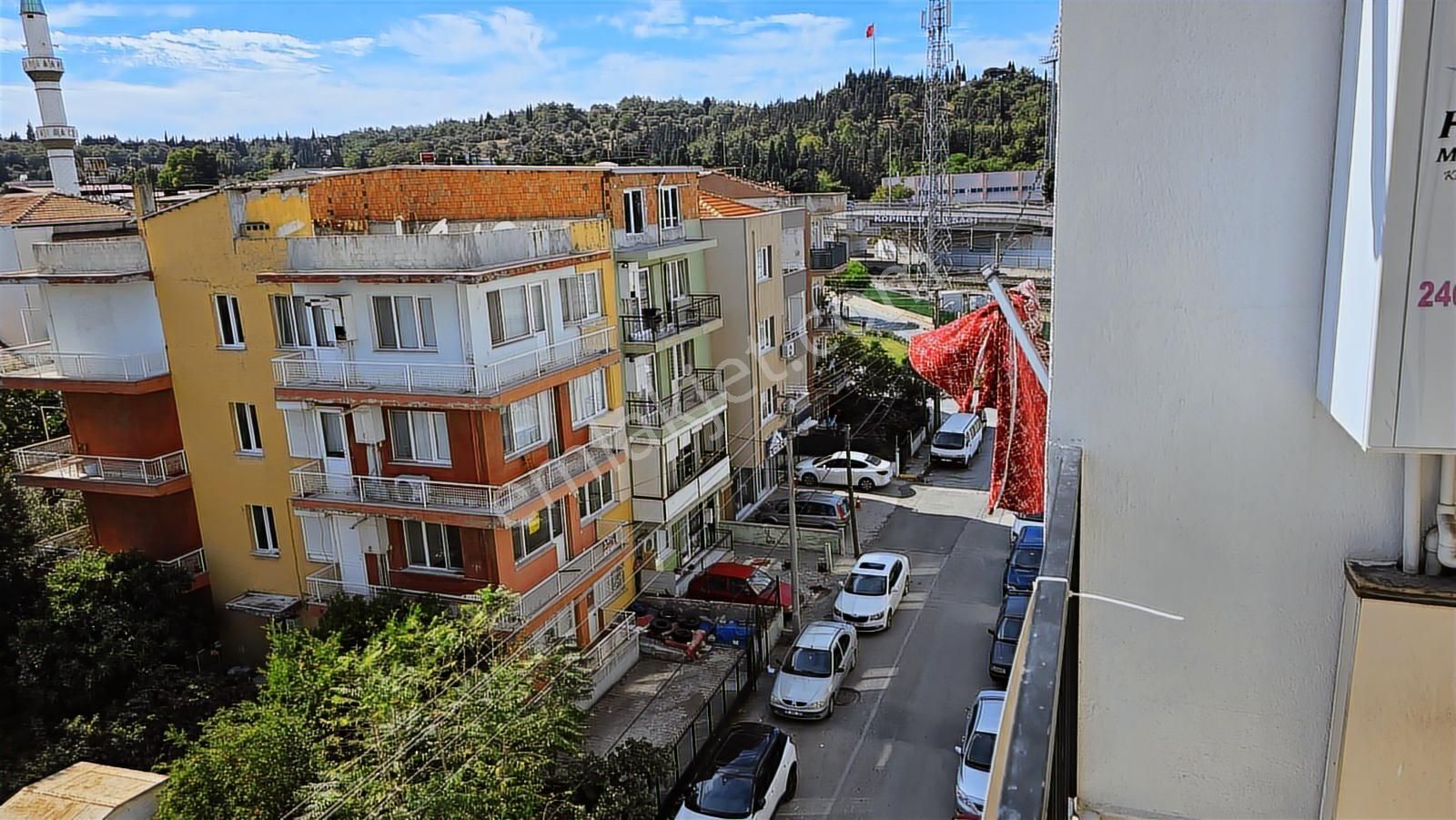 Fms Gayrimenkulden Menemende 3+1 Kiralık Daire İzbana 350 Mt - Görsel 4