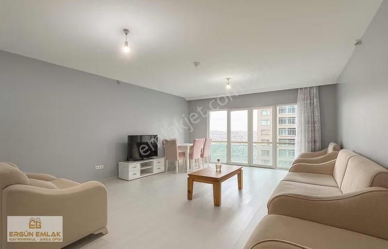 Metrobüse E-5 Yakın 2+1 Ebeveyn Banyolu Site İçi Daire - Görsel 18